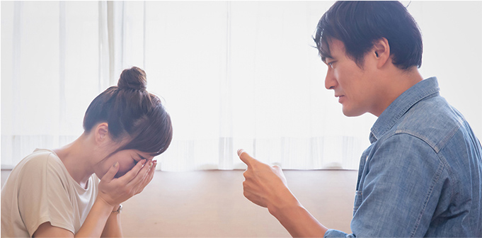 夫のモラハラによる心身の限界 離婚を切り出すと夫がますます攻撃的になりそうでこわい